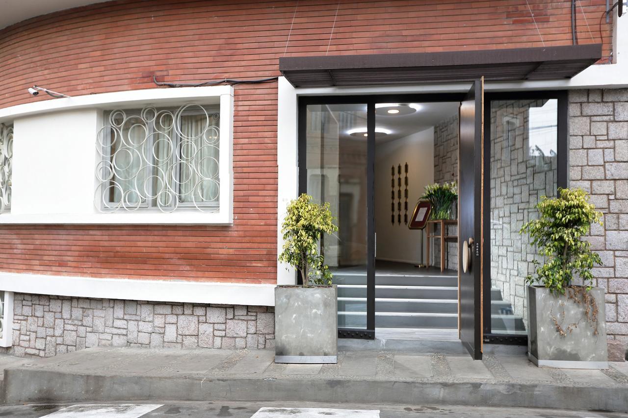 Hotel La Villette アンタナナリボ エクステリア 写真